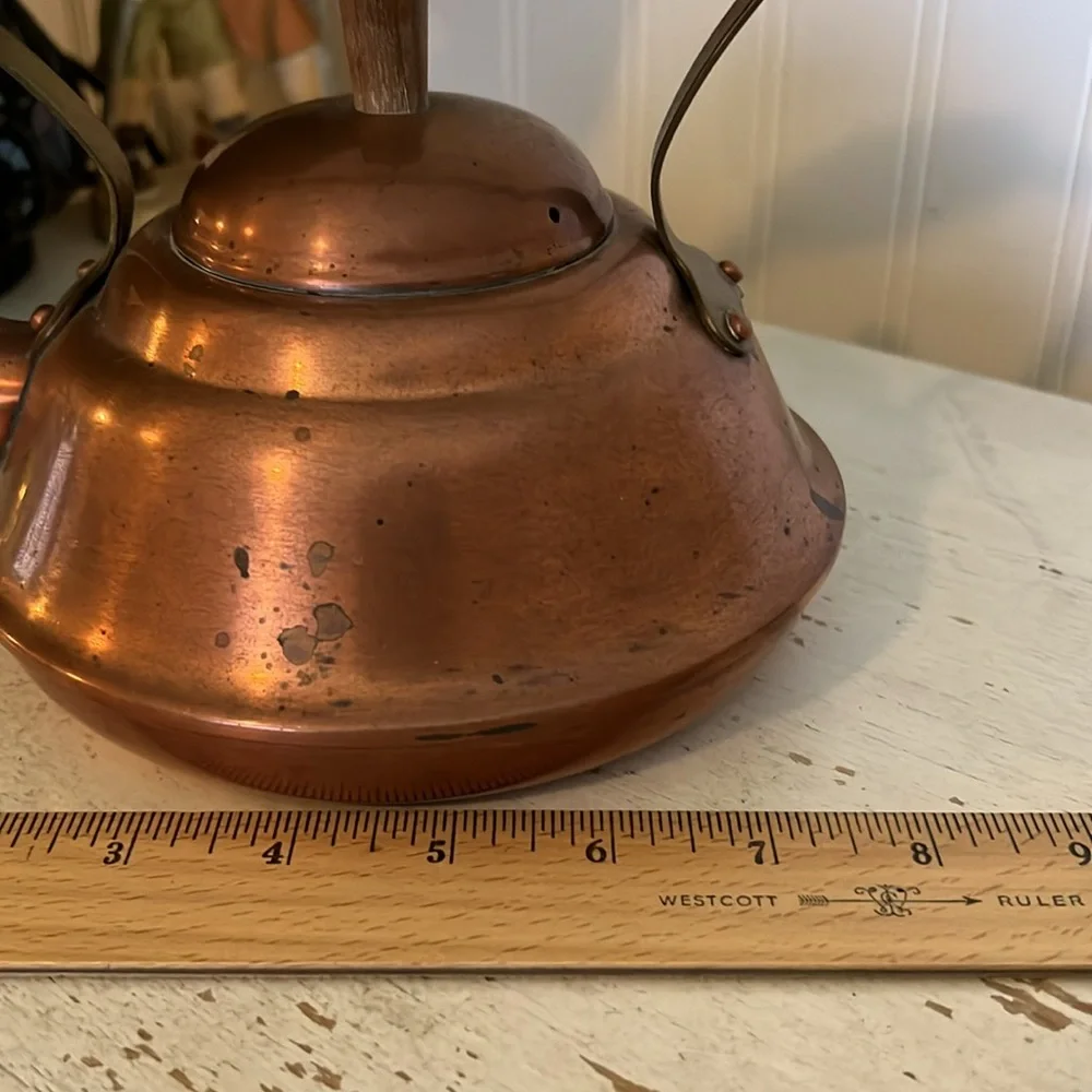 Vintage Old Dutch copper tea kettle pot